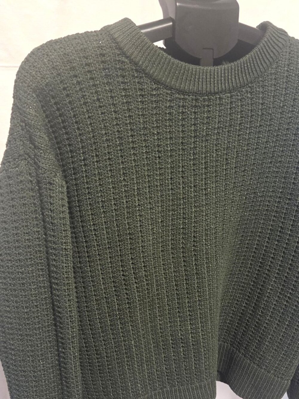 Time Tru Women’s Green Knit Crew Neck Long Sleeve Pullover Sweater - Large
